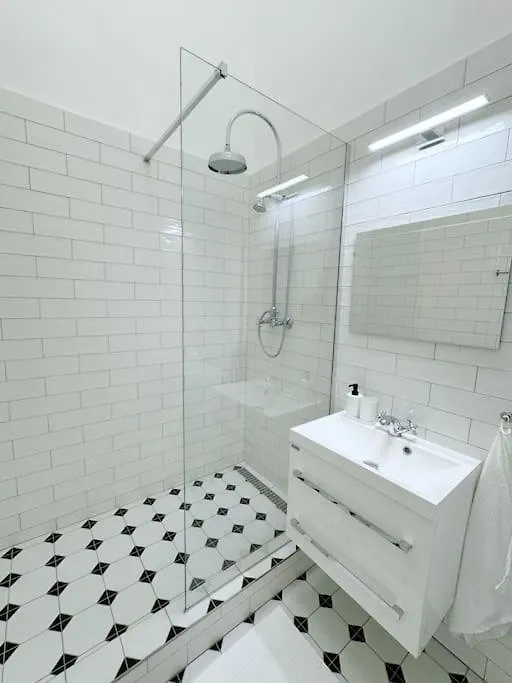 New! Mucha 3Bdr Flat In Heart Of The City Center Prague Czech Republic