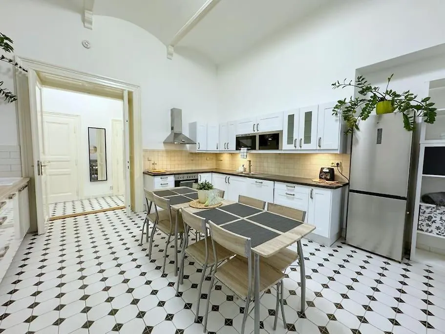 New! Mucha 3Bdr Flat In Heart Of The City Center Prague Czech Republic